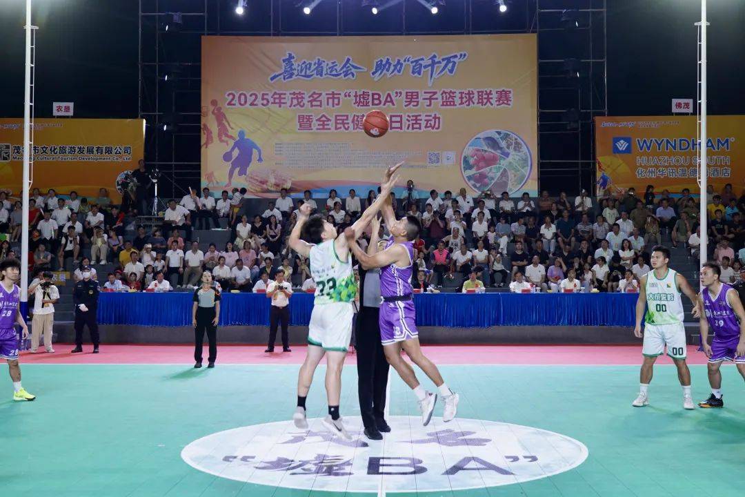 新赛季揭幕战，球队势如破竹取得胜利